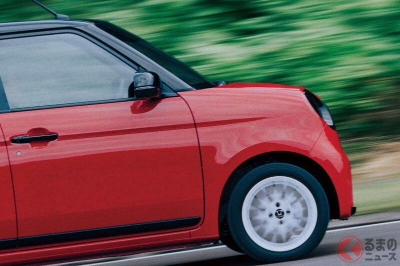 一輛售價228萬日圓的新車，竟然只配備6速手排變速箱！本田的這款「全新」輕型運動車型真是令人驚艷！輕量化車身搭配強勁的「渦輪增壓引擎」！經過改良的N-ONE RS車型在性能上有哪些變化？