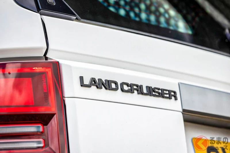 Toyota發表「全新」的「雙人座Land Cruiser」！採用方正車身設計與超「寬敞」行李空間！油耗表現也不錯的「實用商用版」於英國登場