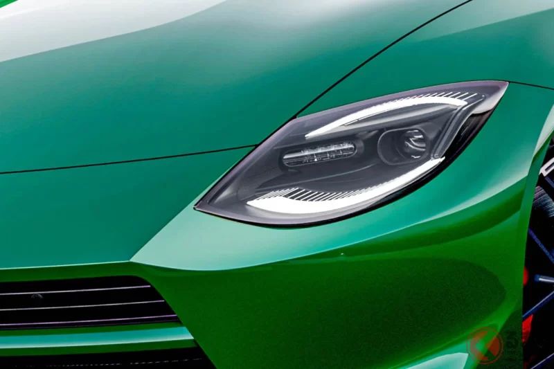 睽違53年復活的「經典車鼻」！Nissan「全新Fairlady Z」登場！時隔4年大改款新車引爆熱議！還有眾所期待的「高性能手排版本」，這款全新雙座跑車成為話題焦點！