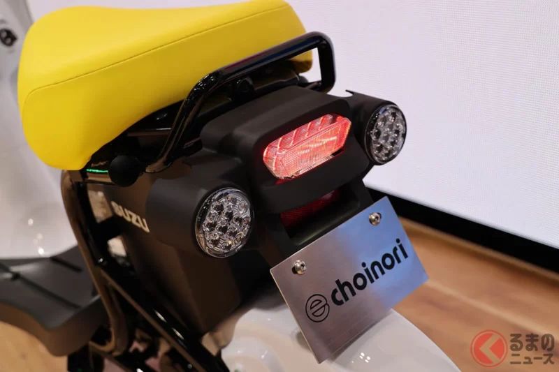 新車只要6萬日圓!? Suzuki「超便宜速克達」要復活了？結合電動自行車動力單元×當年車身打造現代規格！2023年亮相的概念車「e-Choinori」是什麼？