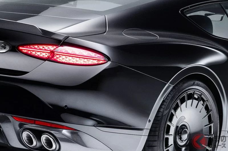 搭載4公升「V8」引擎、輸出功率達900匹馬力！全新「4WD雙門跑車」引發熱烈討論！「超豪華內裝」×寬低車身設計讓人直呼「氣場太強」！以「賓利」為基礎打造的德國限定車型「Brabus 900 Masterpiece 超級跑車」成為話題