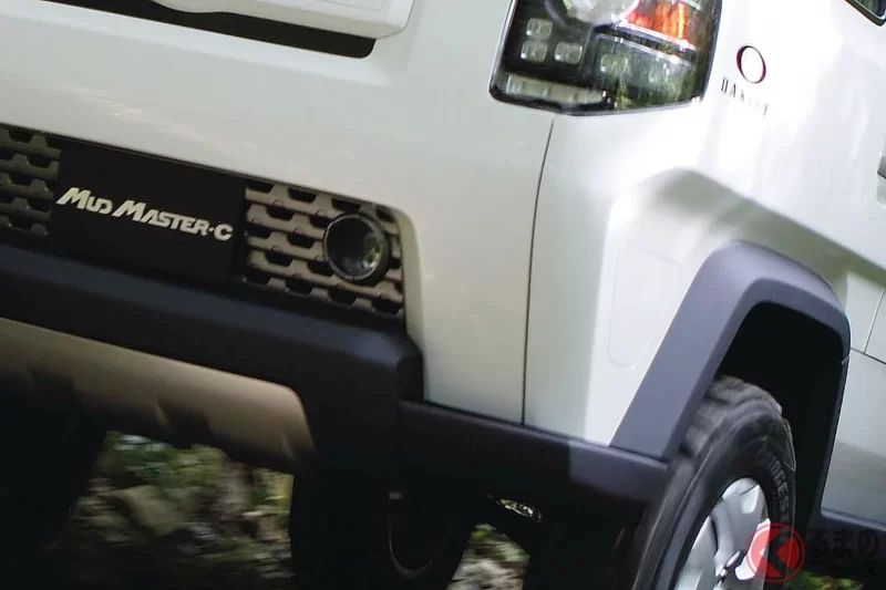 關注這台大發「超猛輕型貨卡」！離地高達370mm、甚至比Jimny還高，搭配超硬派方正車身！擁有驚人越野性能的「Mud Master C」究竟是什麼樣的車款？