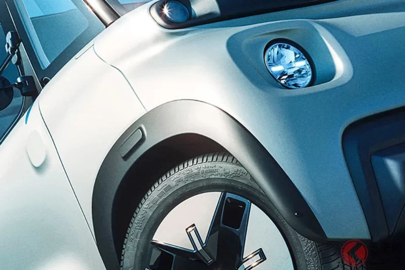 「連輕自動車都不用了…!?」沒有普通駕照也能上路的「超迷你車」太狂了！採用「前後同臉」設計與創新「對開式車門」！在汽車價格飆高的時代會是救世主嗎？德國規格的Opel「Rocks」是什麼來頭？