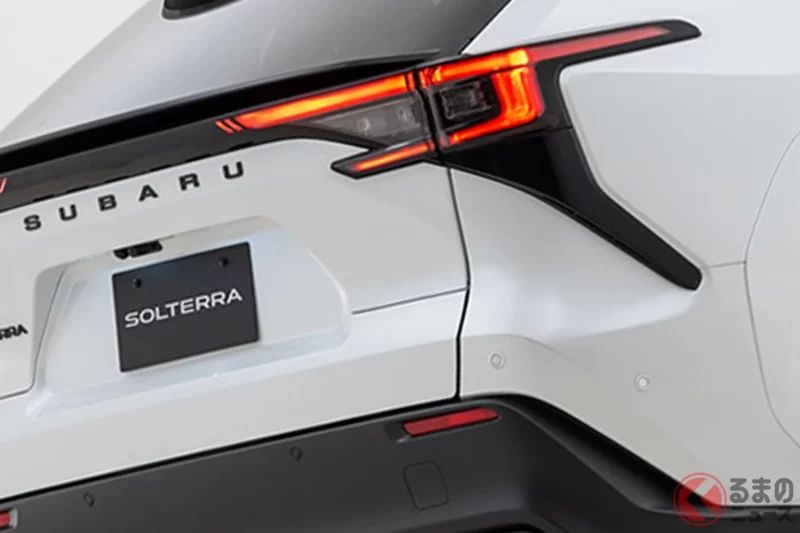 Subaru全新「SUV」真的很猛！超吸睛發光「六連星徽章」搭配前衛滑順車頭設計！最高大砍110萬日圓的「最新Solterra」到底改了什麼？