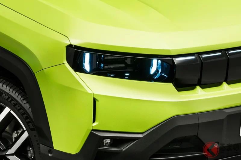 睽違9年全面大改款！全新「小型SUV」引爆熱烈回響！搭載1.2升渦輪引擎、車長達4.5米級距，有人直呼「超對味」、「快點導入日本」！預計2026年在日本上市的Jeep「Compass」掀起話題