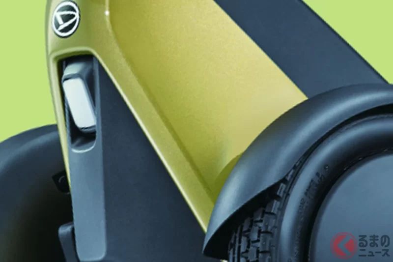 「市區代步超讚！」售價只要 41 萬日圓的大發全新「免駕照小型四輪車」太猛了！採用「後輪驅動」搭配粗獷大直徑輪胎，連高低落差都能輕鬆跨越的優異通過性超吸睛！這款單人座的創新車型「e-SNEAKER」到底是什麼來頭？