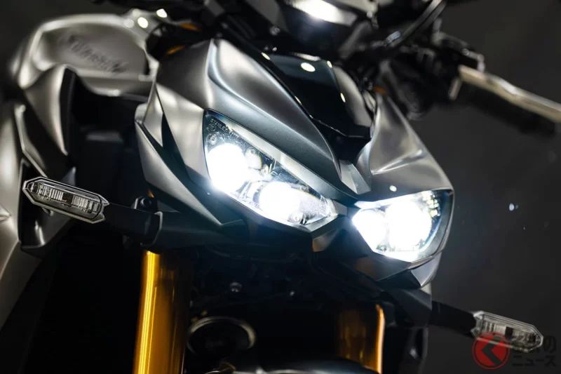 Kawasaki Z1100 全新「Hyper Naked」正式上市！宛如猛獸般的「Sugomi」設計風格，加上 1098cc 直列四缸引擎爆發強悍性能！「Z1100」最新車型震撼登場