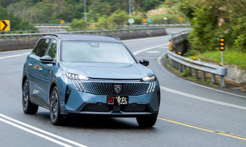 【一手試駕】走出自我風格 Peugeot 5008 Hybrid GT Cielo