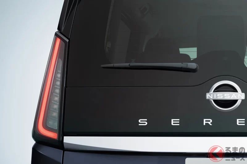 哇…「只開一半」的車門超方便！全新日產「小型休旅車」正式發售！官方影片帶你看 Serena 的「便利功能」
