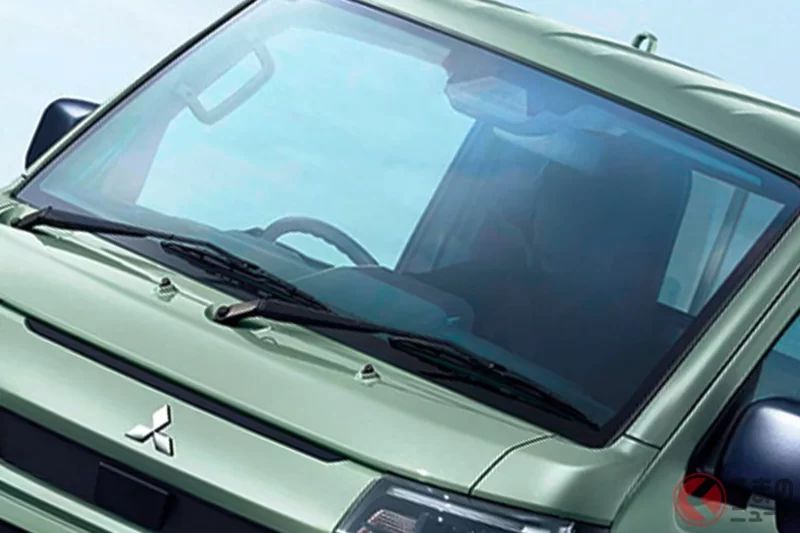 新車售價131萬日圓！三菱發表「“新型” Kei Truck」引發網路上正反兩極的討論！有人說「根本就像Triton Mini啊！」、「已經快像高級車了…」，同時對更大型的「新型 Big Cab」也充滿期待。這次上市的「新型 Mini Cab」展現了獨特個性，引起高度關注！