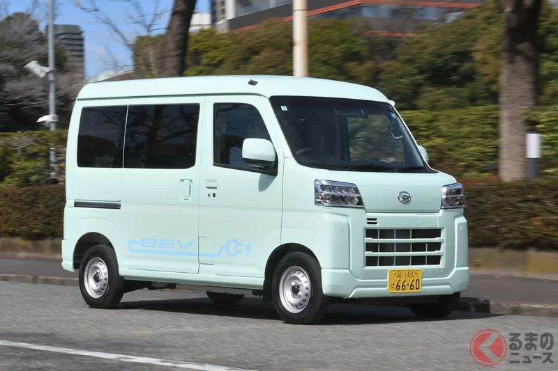 Daihatsu「全新」Kei Van「e Hijet Cargo」是什麼樣的車？「舒適度已經不像Kei Van」讓人驚訝！同時也追求從Gasoline車轉換時「幾乎沒有違和感」！實際試駕體驗最新Kei EV Van！