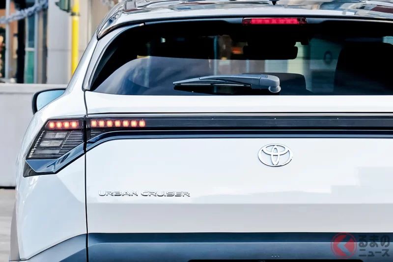 值得關注的豐田新型「“Chīsana” SUV」！全長約 4.3 公尺的「粗獷」車身，比「Yaris Cross」略大一點，尺寸恰到好處！新型「Urban Cruiser」歐規車型以驚人的低噪音表現亮相，到底是一輛怎樣的車呢？