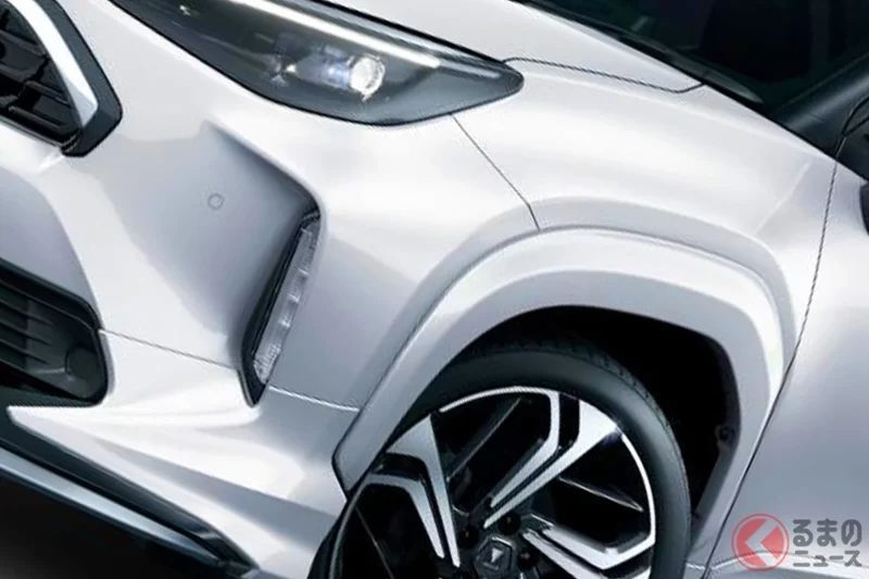 212萬日圓起跳！豐田推出全新「Compact SUV」！「Retro風豪華內裝」×三種「專屬Exterior」超帥氣！帶有濃厚昭和感的「Yaris Cross」組合究竟是怎樣的魅力呢？