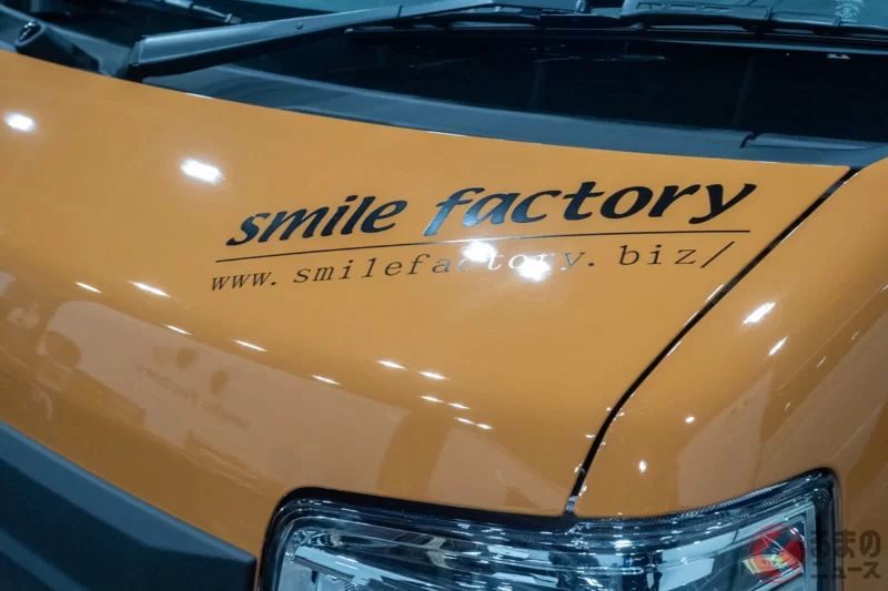 Suzuki這台搭載「薄型車頂Cooler」的「舒適」輕型Van引發關注！原本可靠的「商用車」大變身成「車中泊車型」！2025年亮相的「Off Time Village」到底是什麼？