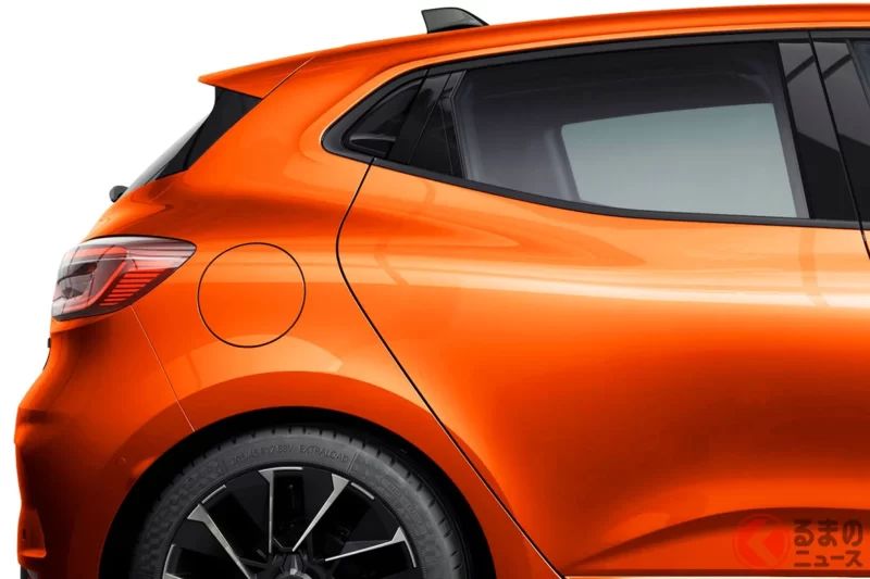 油耗達到「每公升25.4公里」！新型「5人座」小型車是什麼樣的車？採用與Toyota「Yaris」相當的全長4公尺級車身！搭載「劃時代動力系統」的Renault「新型Lutecia」詳情介紹