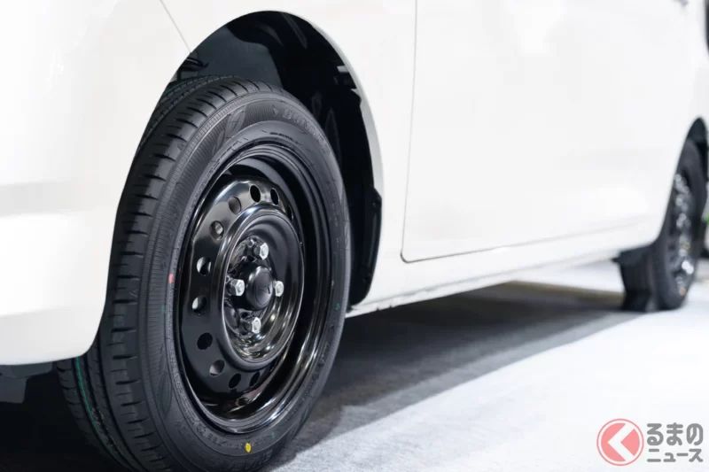 Daihatsu全新「“小型”Sport Car」即將登場！？約新台幣20萬元的「最便宜車款」，竟然搭載「Turbo Engine × 5速MT」！搭配輕量化車身，看起來超有樂趣的「Mira e:S tuned by D-SPORT Racing」到底是什麼？