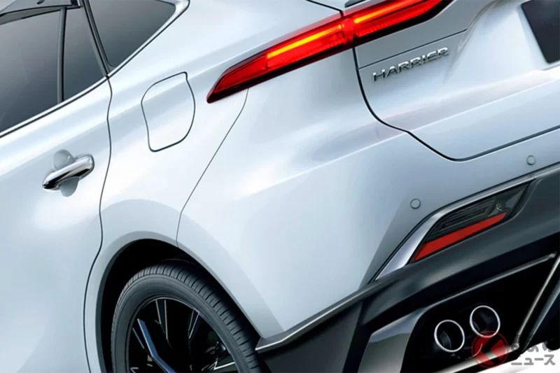 Toyota最新「Harrier」大變身！？採用「GR」風格的專屬設計，加上「四出排氣管」與大尺寸輪圈，整體帥度大幅提升！搭載「GR Logo」的專用零件也相當吸引人！這樣的原廠Custom不只外觀升級，連行駛性能也讓人相當期待？