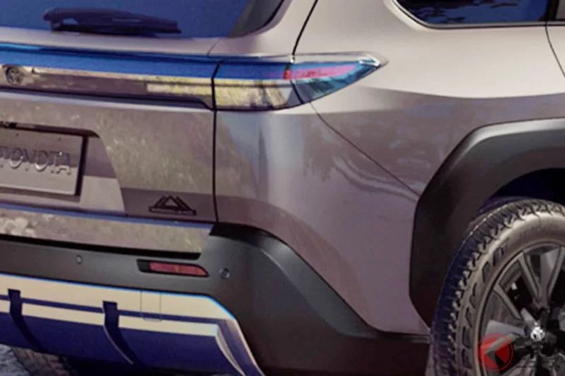 Toyota「新型Station Wagon型SUV」引發熱烈回響！網友表示「鯊魚臉好看」「內裝很時尚」「行李廂寬敞又好用」，具備超越Jimny的離地高度與Supra級加速性能的「bZ Woodland」已在加拿大發表