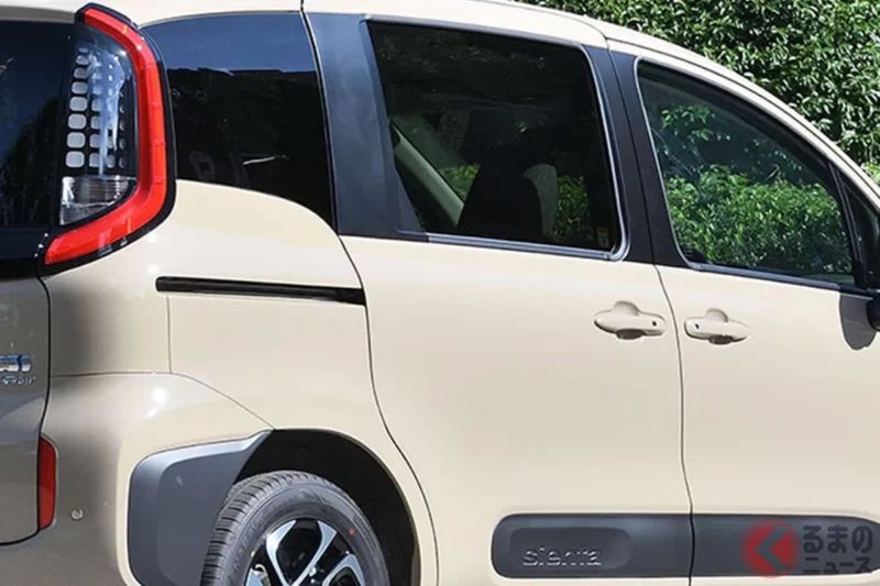 新車約211萬日圓的Toyota「日本最便宜」7人座Minivan引發關注！雙側Sliding Door＋預判式駕駛輔助也標配！「Sienta X」是什麼車？