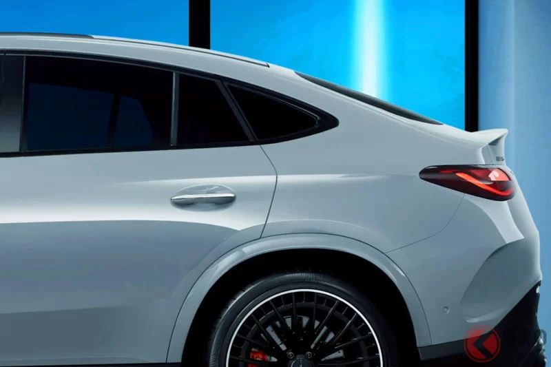 2公升引擎就能輸出「超過420匹馬力」！ 豐田「Harrier」等級的新款「四輪驅動SUV」上市！ 全長約4.7米的車身＆搭載滿滿「專屬配備」的Mercedes‑AMG「GLC 43 Edition Night Carbon」登場