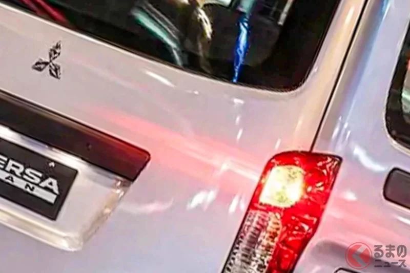 睽違14年復活！Mitsubishi全新「Sliding Door Van」登場！約440萬日圓、全長約4.7公尺車身可乘坐15人的「5排座版本」！搭載2.5L直列4缸引擎的「Versa Van」菲律賓市場車型是什麼？