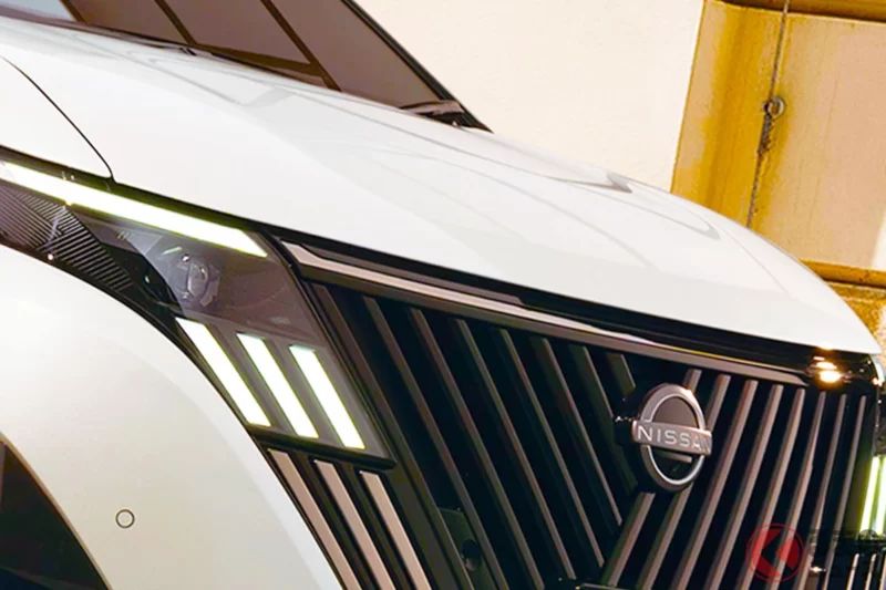 Nissan新型「8人座」Minivan登場！超運動感又豪華的「Custom Model」超帥氣！還有更奢華的「5人座版本」，空間超級寬敞好用！新型「Serena」備受關注！