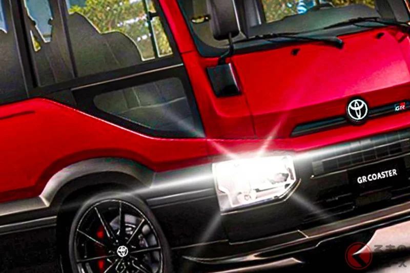 Toyota全新「“29人座”sports car」公開！？搭載Century的「V12」引擎，還有充滿氣勢的aero外觀設定「GR Coaster」！連sporty內裝也很不錯的「super microbus」，看起來在菲律賓…應該不會推出