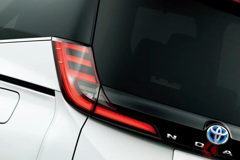 豐田「Noah」即將改款，引起正反兩面討論！有人說「會變得像Alphard一樣高級嗎？」「會採用鯊魚臉造型嗎？」對預計取消汽油車款、外觀將改變的「新款車型」，網友們的反應如何呢？