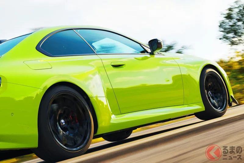 全長約4.5公尺的新型「2門“4WD”跑車」即將登場!? 搭載超強悍「直列六缸Turbo」引擎！帶點復古風設計也超吸睛的BMW「M2 xDrive」會是什麼樣的車型呢？