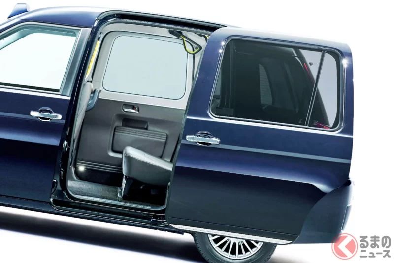 豐田「最新5人乘休旅車」引發好評！也有人說「不是轎車有點寂寞」，但也有「感受到傳統」「功能美兼具」的評價！以「Sienta尺寸」打造、只有左側滑門的計程車「JPN TAXI」受到注目