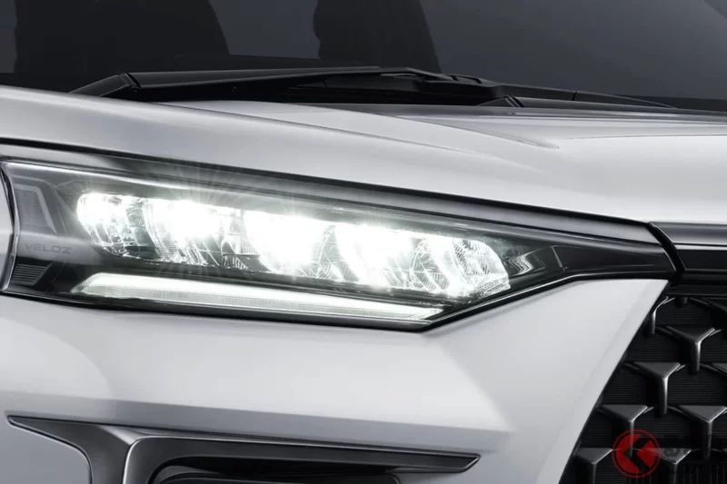 約288萬日圓！Toyota「全新小型SUV minivan」引發熱議！「不會太大、剛剛好的尺寸很有吸引力」、「這種剛好介於不同車型之間的定位很讓人心動」甚至也有期待導入日本的聲音！來看看印尼市場的「Veloz Hybrid EV」到底是什麼車？