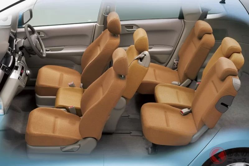 Honda創新的「2排6人座Minivan」引發熱烈回響！有人說「菊池風磨之前在電視上有開過」「前排可以3人並坐真的很劃時代」「是一台很有挑戰性的車」！擁有獨特車內空間的「Edix」備受關注！