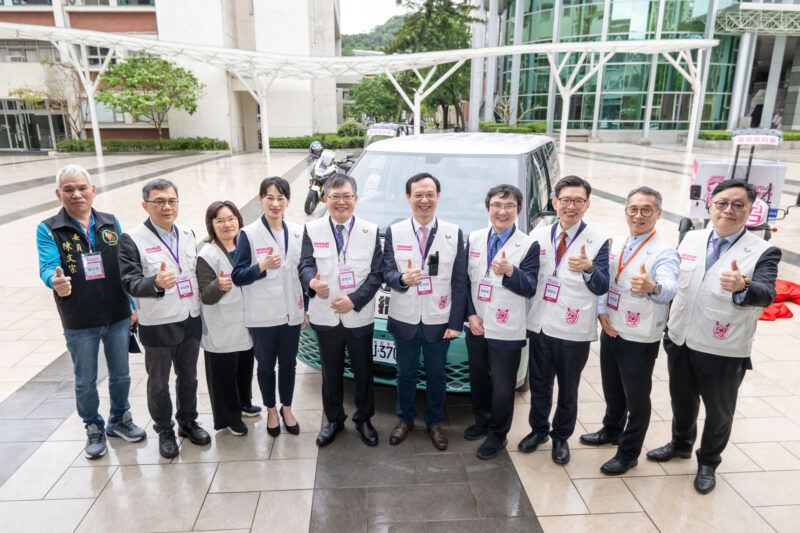 ID. Buzz 領航智慧救護 守護白沙屯媽祖進香信眾 台灣福斯商旅攜手衛福部啟動全台首創綠色行動醫療系統