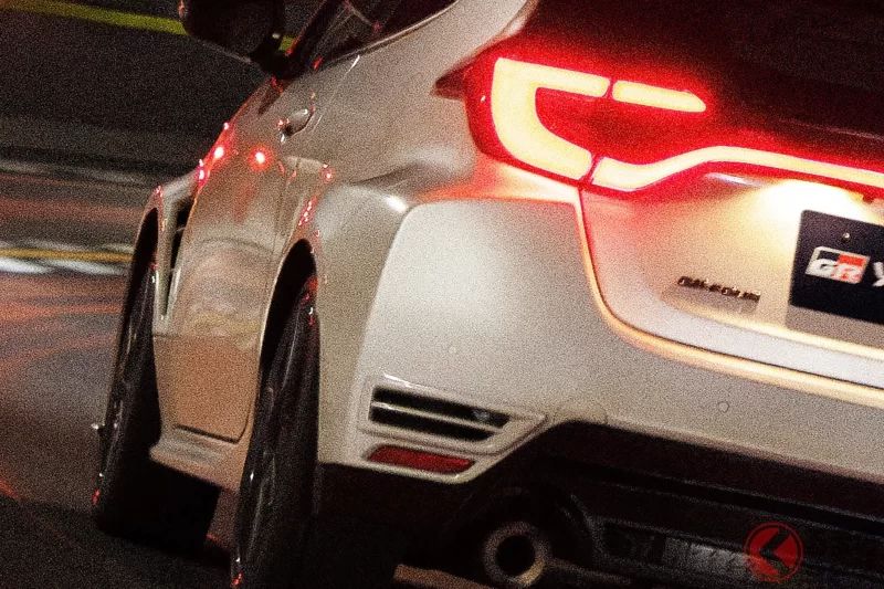 Toyota全新「4WD Sport Car」上市！搭載超過300馬力Turbo的「高性能機器」竟然可以「隨心操控」!? 創新「方向盤」效果超明顯的“26式”「全新“GR”Yaris」到底有什麼改變？