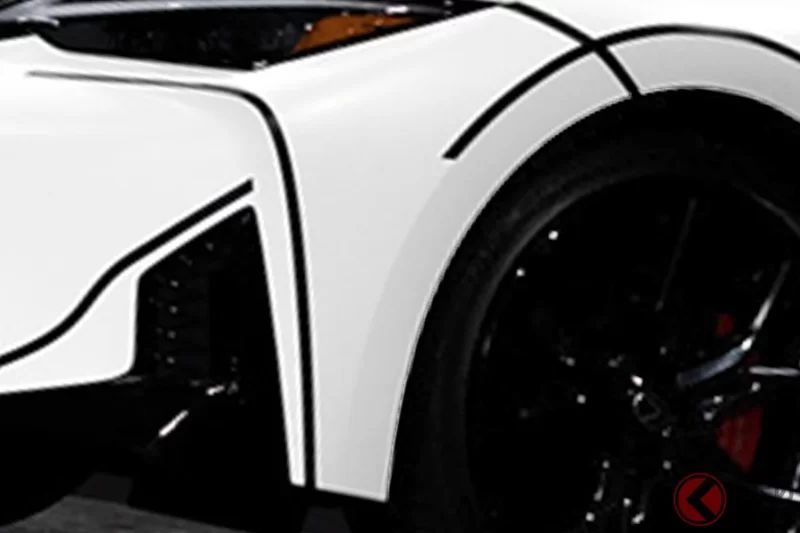 Lexus全新「運動Sedan」發表！睽違5年的大幅改款車型採用「手繪風設計」！融入「專屬Motif」的藝術版本「IS 350」於美國登場！