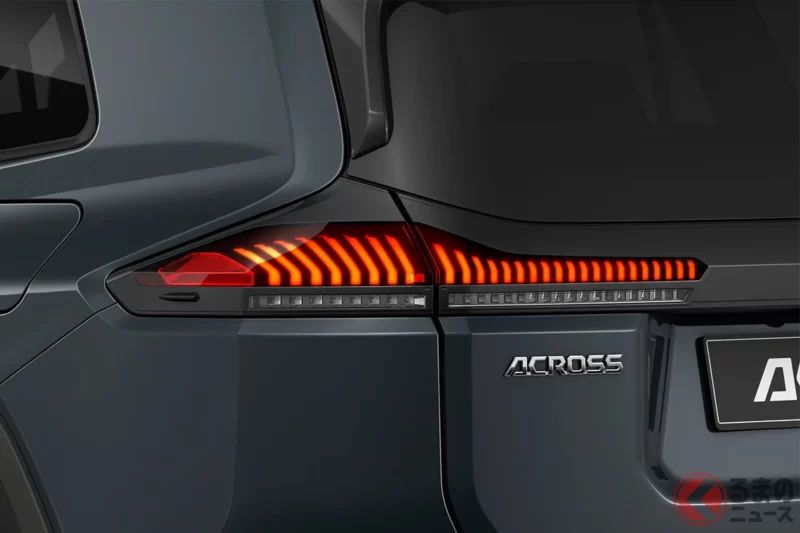 尺寸接近Toyota RAV4的Suzuki全新SUV登場！方正硬派外觀搭配高性能4WD系統的新車型，引發「比想像中還要有野性、很不錯」的評價！搭載AllGrip E-Four系統的Across plug-in義大利市場版本成為話題