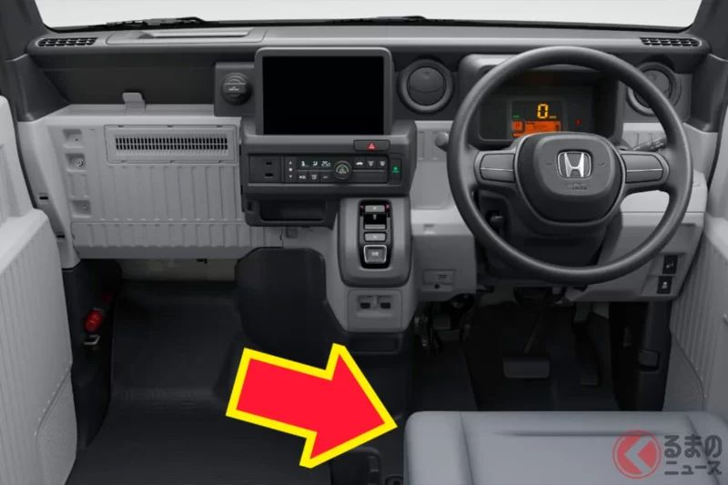 Honda前衛「單人座」kei car引發熱烈討論！「載貨空間比想像中還大很驚訝」「也可以當興趣用車」「一開始會不習慣但其實很合理」等聲音出現！擁有硬派「黑色車頭設計」的「N-VAN e:G」備受關注