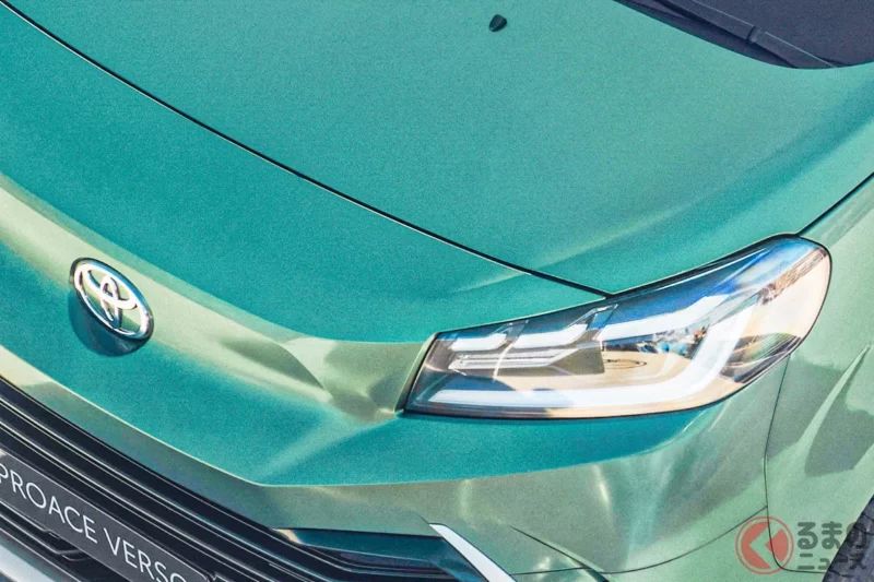 搭載新型引擎！Toyota「全新滑門Van」「ProAce」！採用大膽的「大嘴造型」設計＆2.2公升引擎擁有「180馬力」！約590萬日圓的「商用Van」波蘭版本到底是什麼樣的車款