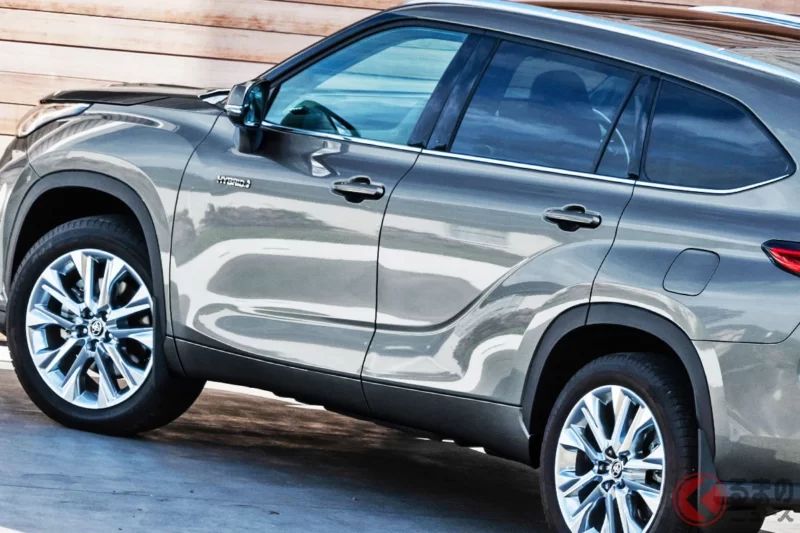 Toyota「“全新型”3排SUV」上市！以Land Cruiser級尺寸打造超寬敞室內＆「豪華配備」滿載，但也有「稍微有點不方便」的地方？美國製的「Highlander」到底是什麼樣的車型？