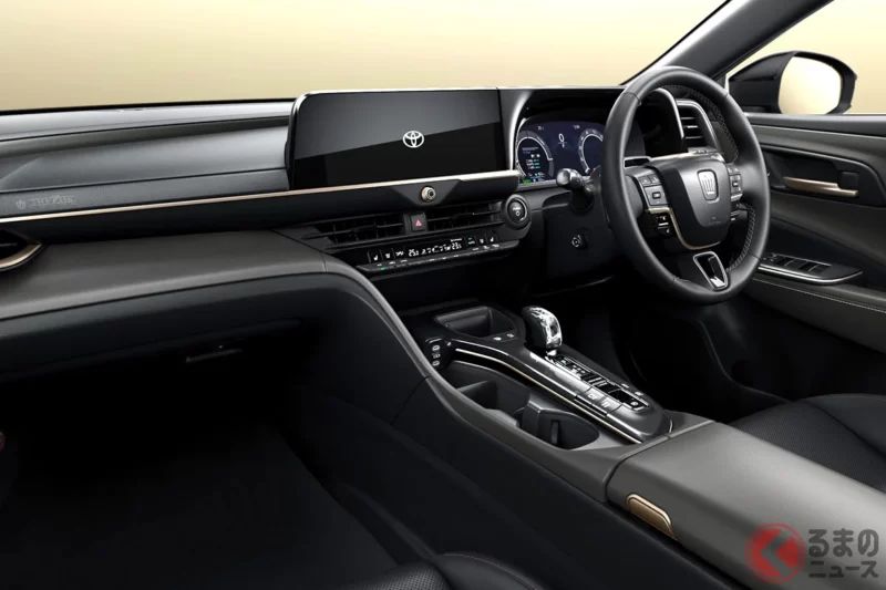 TOYOTA全新「高質感」WAGON SUV引發熱議！採用「70週年」LOGO與21吋「黑色輪圈」、還有「專屬內裝」！也有「變得更沉穩、更有高級感」的聲音！特別版「CROWN ESTATE」登場！