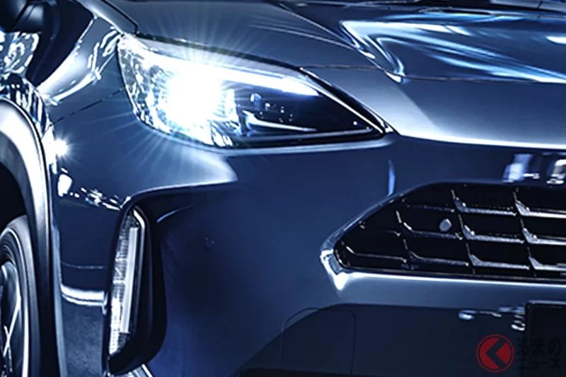 從212萬日圓起跳！Toyota全新「小型SUV」 驚人的「每公升30.8公里」油耗＆「黑色飾件」提升質感！ 比頂規車款最多便宜「超過100萬日圓」的「Yaris Cross X」