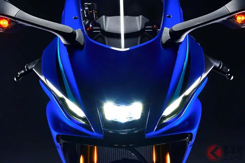 Yamaha發表「全新Sport Bike」！設計與操控「大幅進化」！還導入「Cruise Control」，讓「Touring性能」也同步提升！幾乎「全面翻新」的「Super Sport教科書」——全新YZF-R7即將上市！