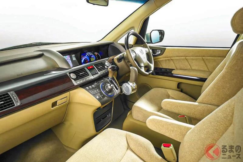 Honda前衛設計的「高級Minivan」！採用前後滑動的「對開門」設計超方便！上下車超輕鬆的「ALMAS」是什麼？