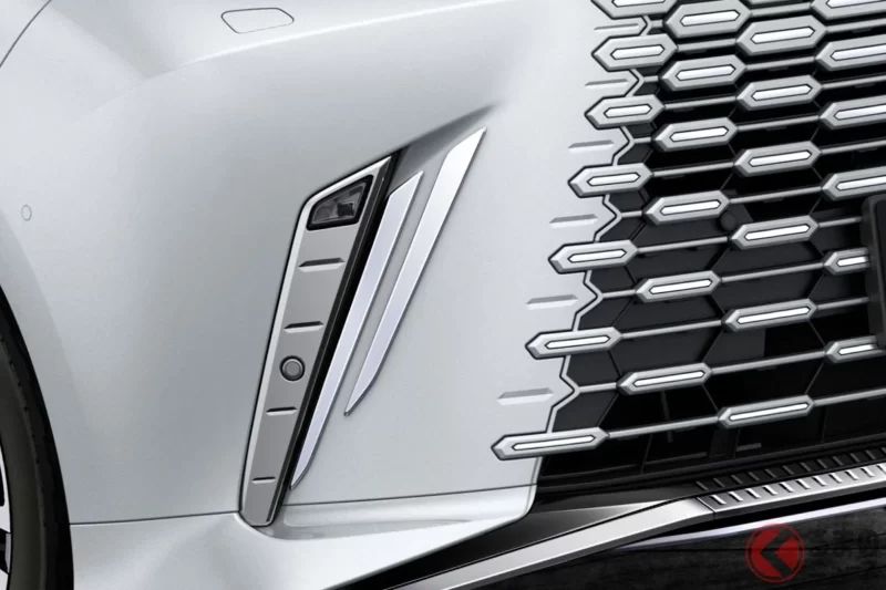 Lexus全新「頂級minivan」上市！為「成功人士」打造的「漆panel＋金粉」×鍍鉻設計奢華到不行！將「款待精神」發揮到極致的「最新LM」Modellista custom備受關注！