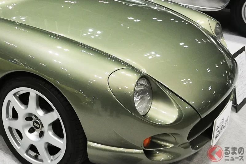 新車約日幣1200萬！斬新「V8搭載4人座跑車」實車展示！沒想到採用大量「隱藏功能」，連「door knob」都沒有！曲面設計＆豪華內裝的TVR「Cerbera」在AMC販售