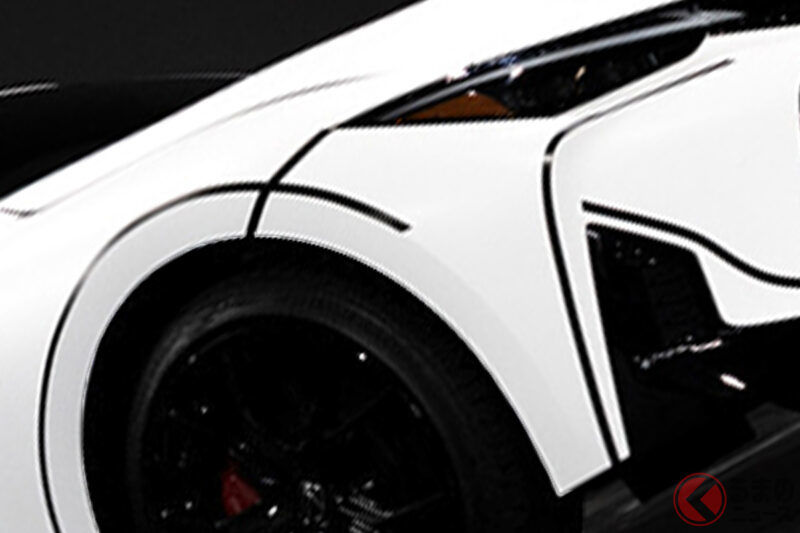 Lexus斬新「sports sedan」發表引發熱烈迴響！「有挑戰性很不錯」「感受到優雅與玩心」「好想看它在路上跑」等聲音不斷！採用「手繪風設計」的5年來首次大幅改款車型「IS 350 art specification」於美國登場！