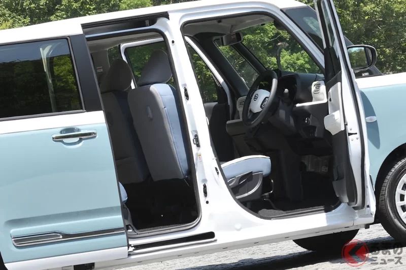 Daihatsu「sliding door wagon」竟然受到「意想不到的族群」熱烈支持！登場4年的「Move Canbus」，即使原本車型全面改款，為什麼這款「女性取向 kei car」的人氣依然沒有下降？原因是什麼！