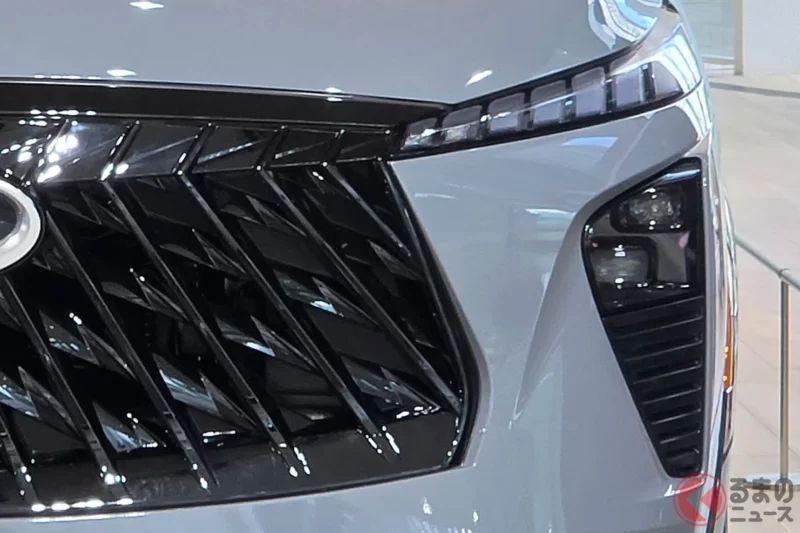 全長超過5m！Nissan展示「全新」高級SUV實車引發熱議！氣勢滿滿的「竹林grille」設計被讚「簡直像工藝品！」！搭載高性能turbo的全新「Infiniti QX65」是什麼來頭？