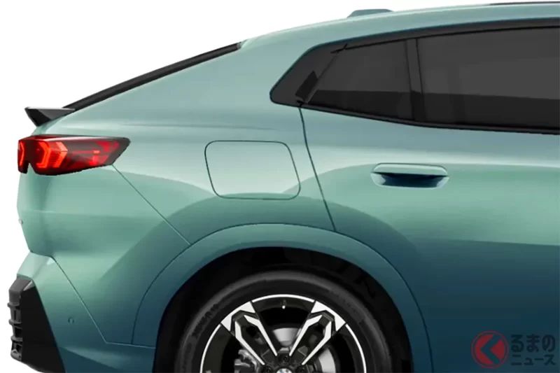 Toyota「Corolla Cross」級距的新「Coupe SUV」登場！全長4.5m級「剛剛好尺寸」＋兼具動力與低油耗的1500cc「Turbo」！售價不到600萬日圓的 BMW「X2 sDrive20i」正式亮相！