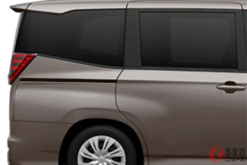 Toyota全新「minivan」上市引發話題！比最高等級便宜超過100萬日圓，但仍被評價「外觀看起來不廉價」、「以這油耗來說對家庭很友善」！透過內外裝更新進化的三排7人／8人座「Noah」最低入門車型備受關注！